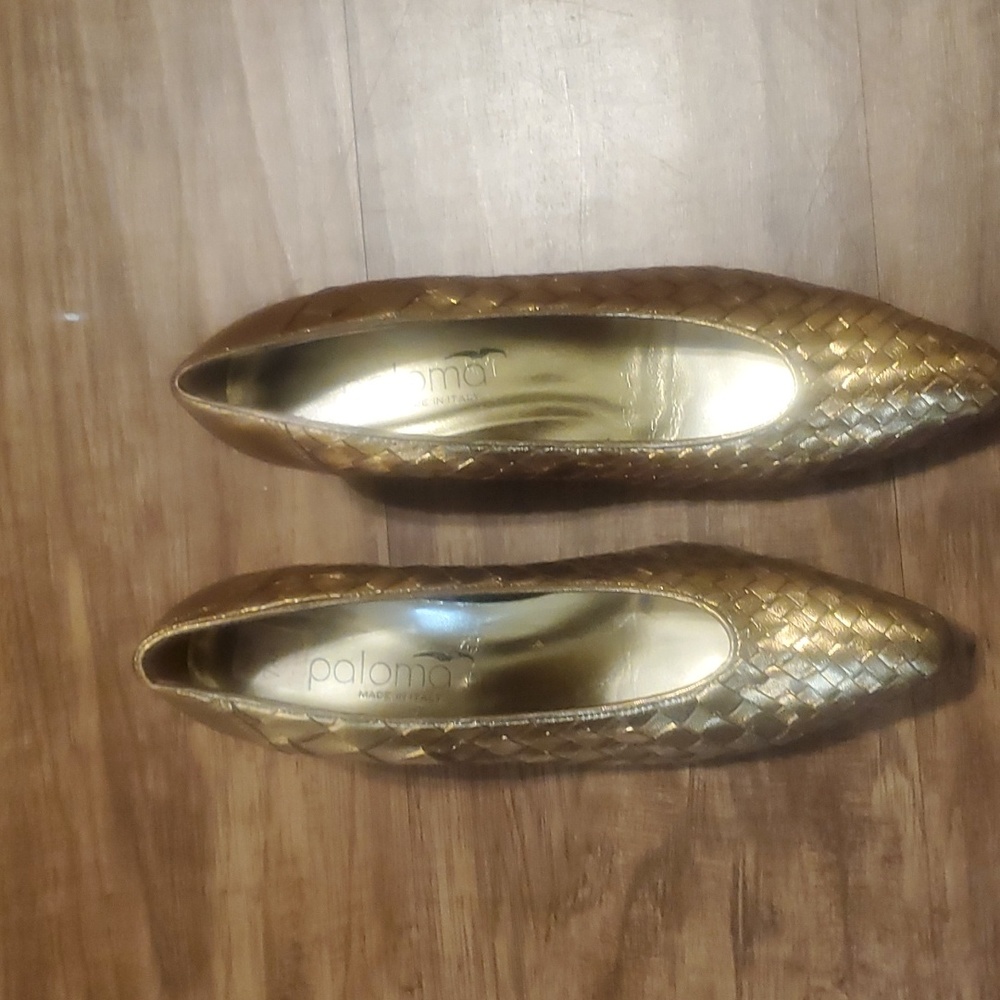 Paloma Made in Italy Gold Bronze braided Leather shoes 7AA